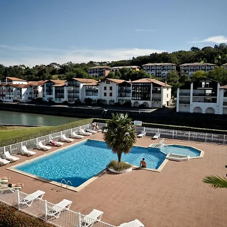 2 Pieces Proche De La De Socoa * Urrugne